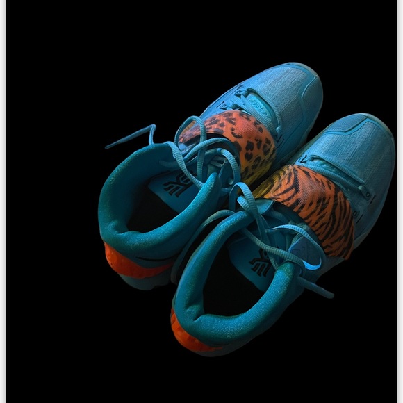 Kyrie 6 oracle used good Condition size men 11 - Picture 2 of 3